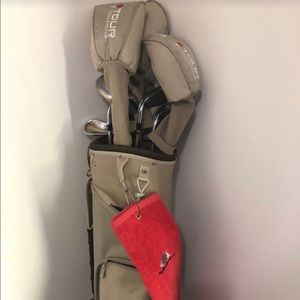 Golf clubs, i have no use for them anymore.